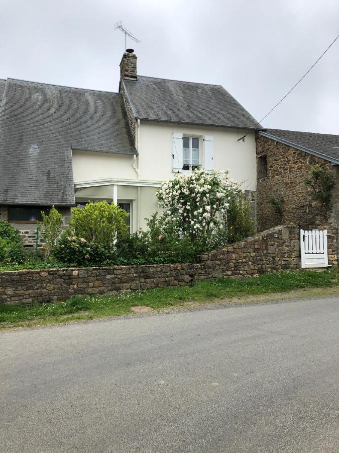 Gite De Magali Villa Champeaux Exterior foto